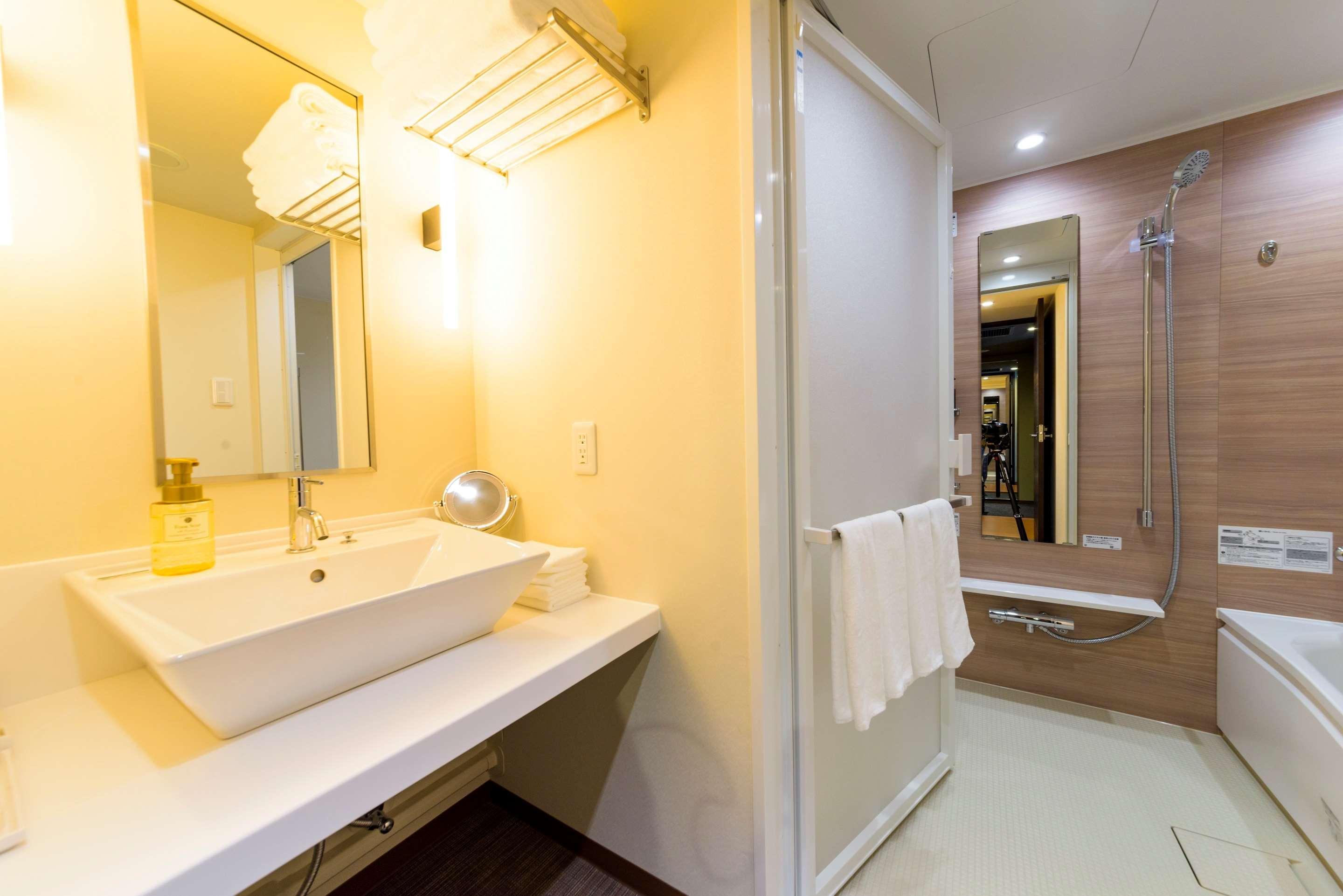 Best Western Plus Hotel Fino Chitose Chitose  Exterior photo